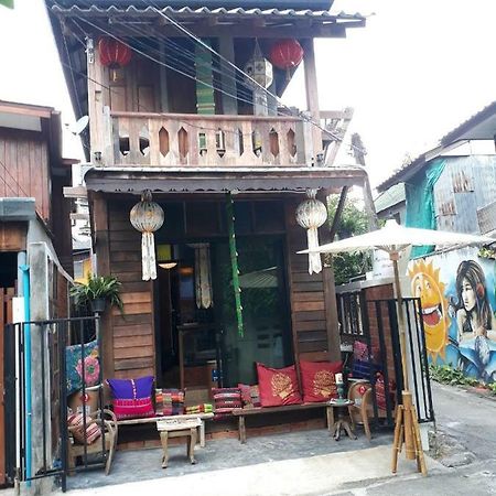 Huen Chiang Man Hostel (Adults Only) Chiang Mai Exterior photo
