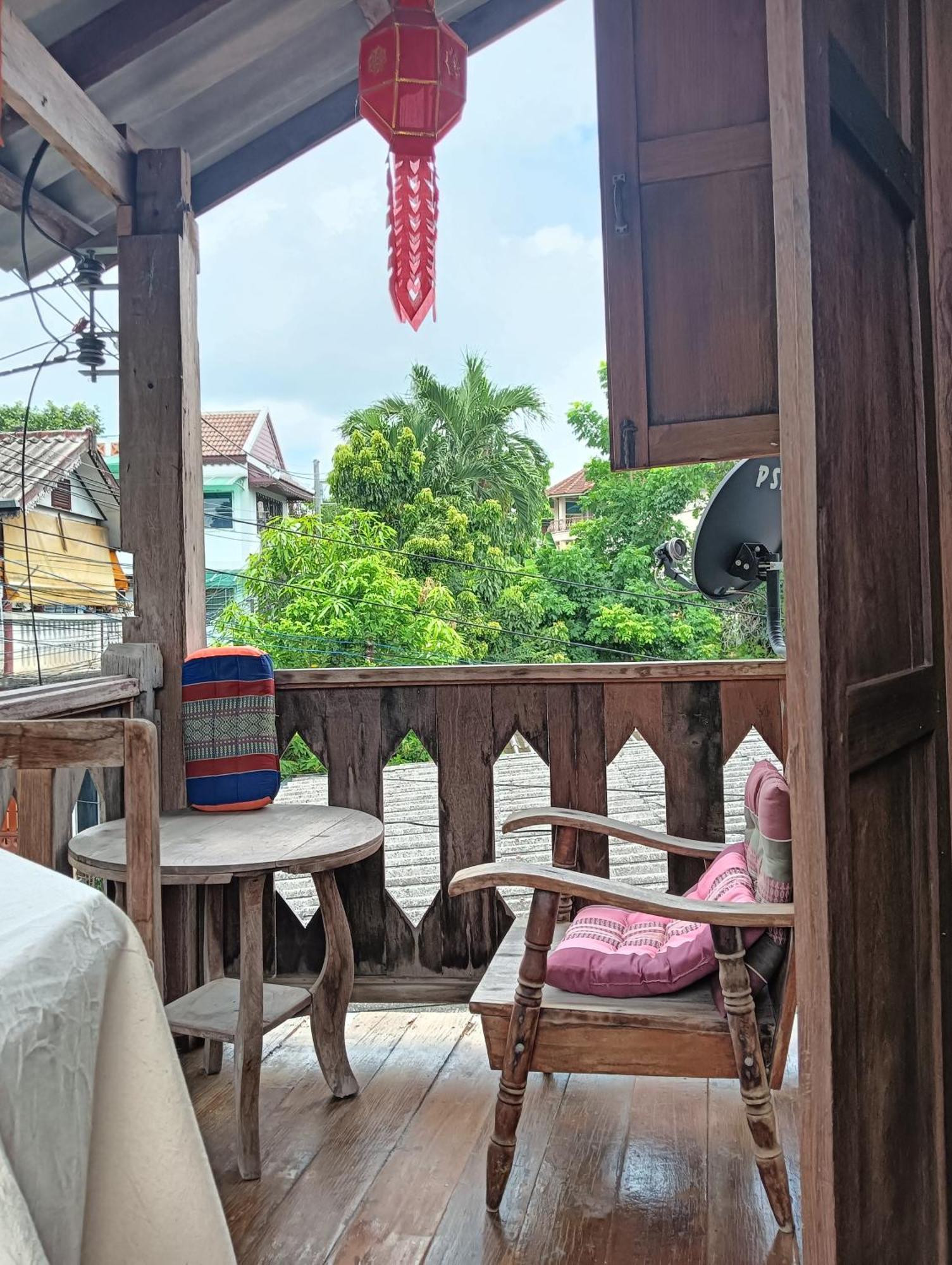 Huen Chiang Man Hostel (Adults Only) Chiang Mai Exterior photo