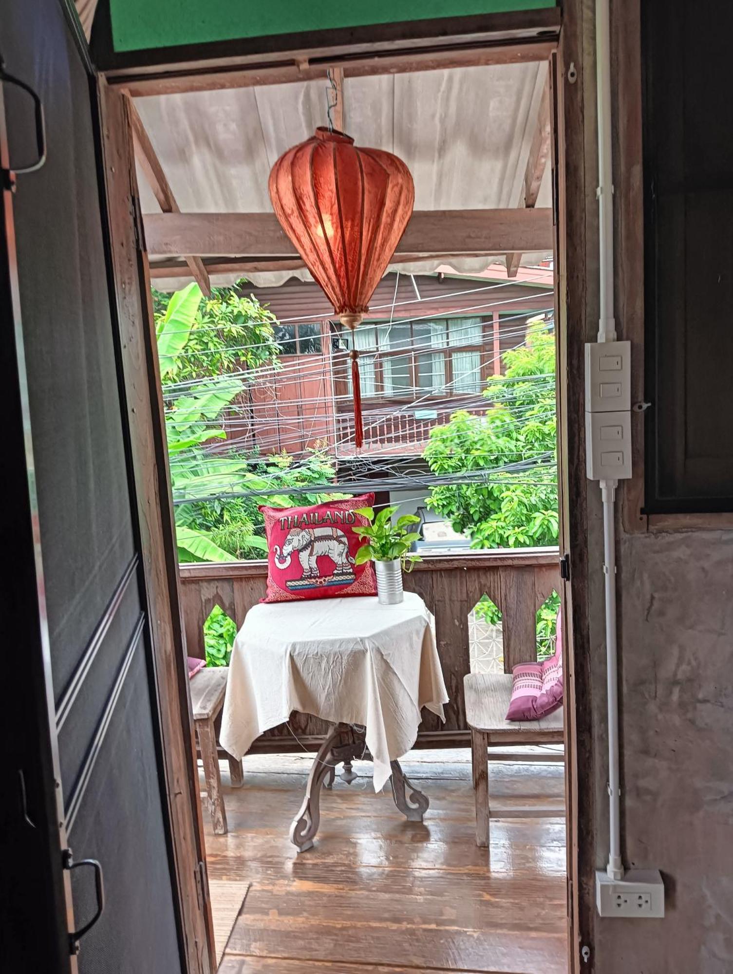 Huen Chiang Man Hostel (Adults Only) Chiang Mai Exterior photo