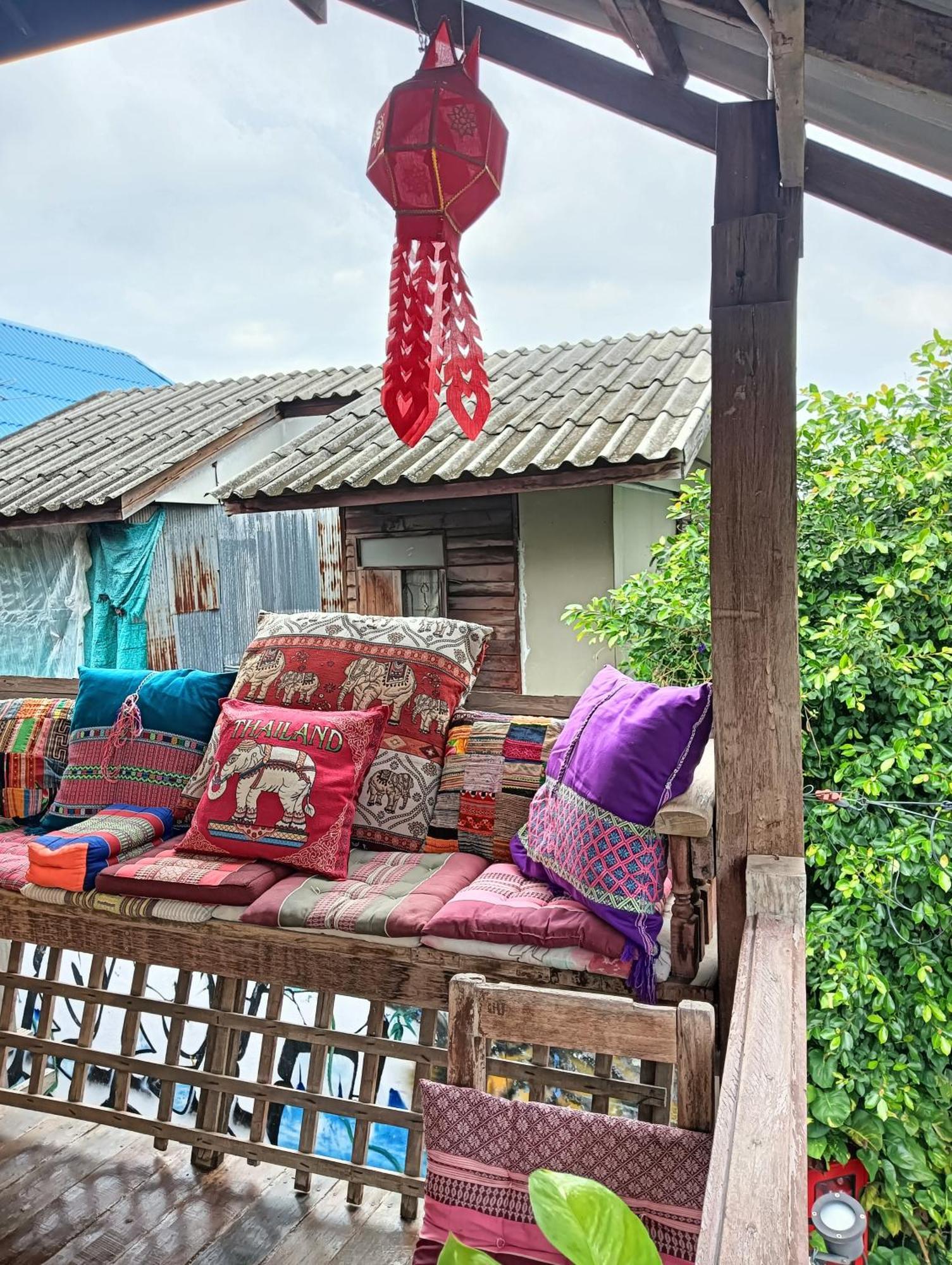 Huen Chiang Man Hostel (Adults Only) Chiang Mai Exterior photo