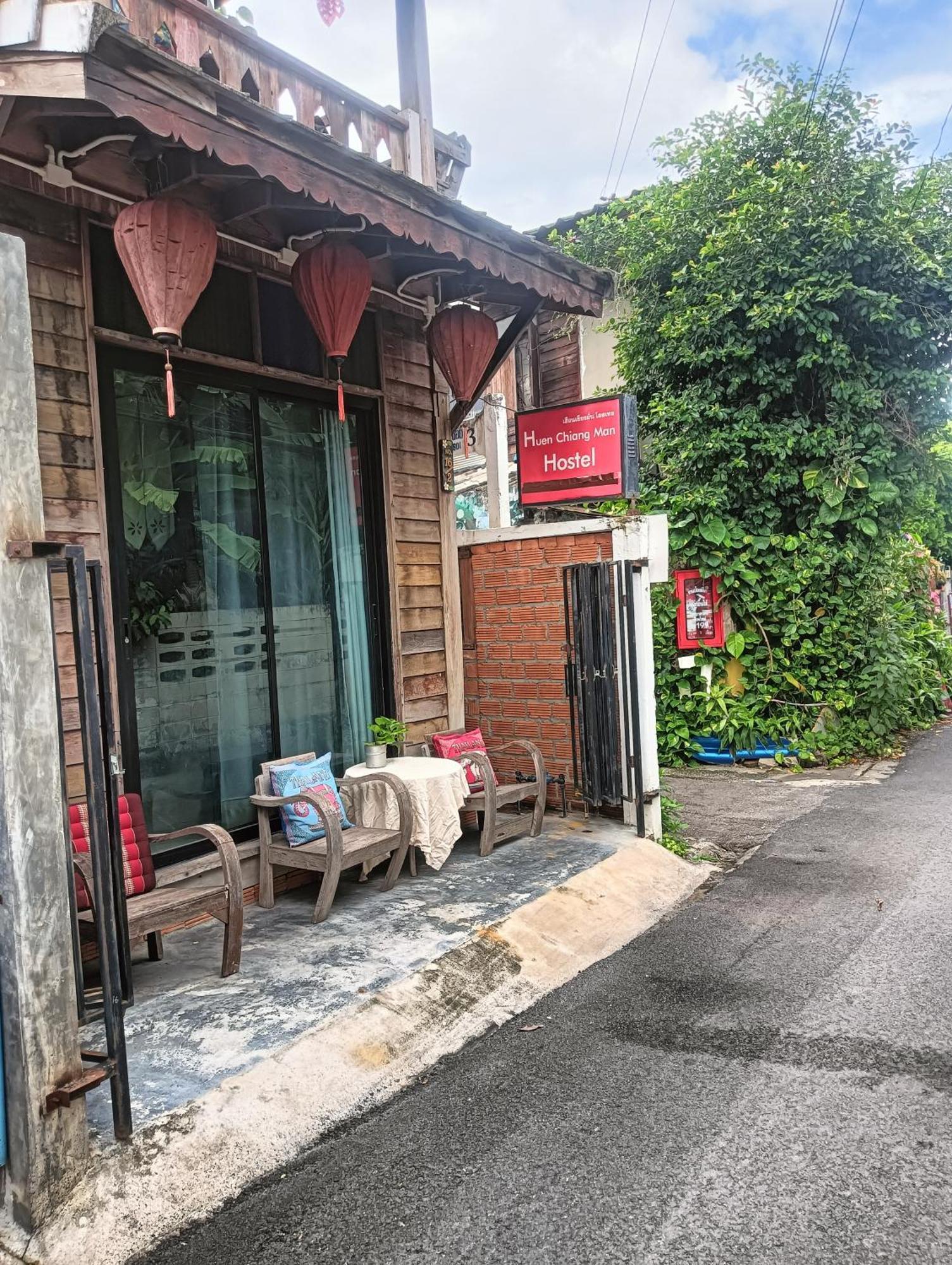 Huen Chiang Man Hostel (Adults Only) Chiang Mai Exterior photo