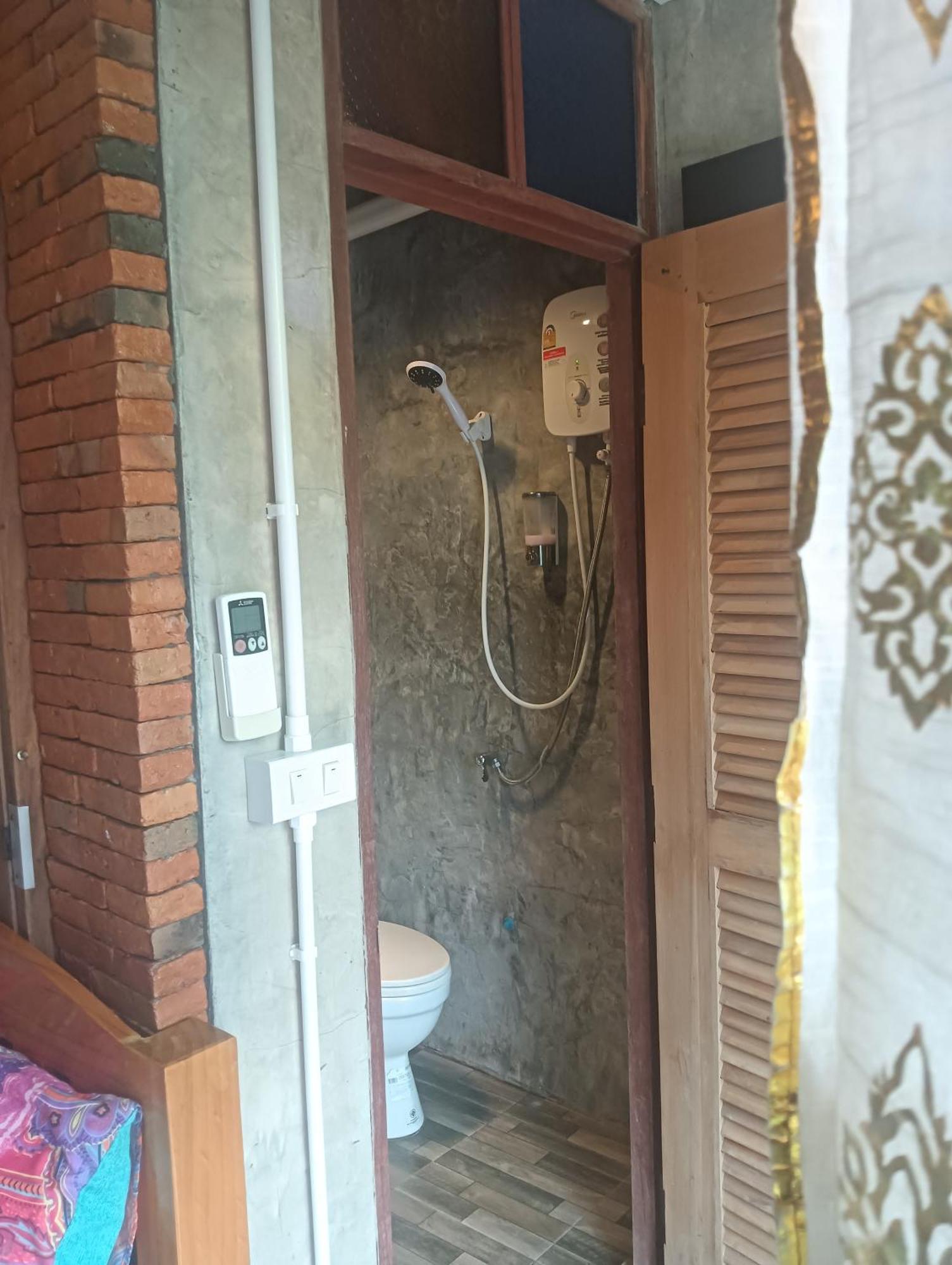 Huen Chiang Man Hostel (Adults Only) Chiang Mai Exterior photo