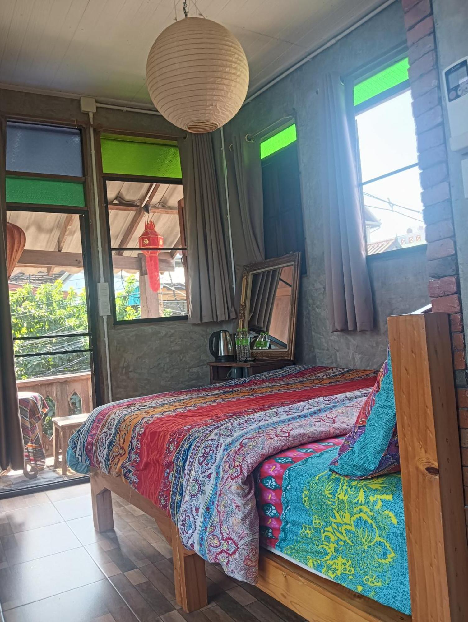 Huen Chiang Man Hostel (Adults Only) Chiang Mai Exterior photo