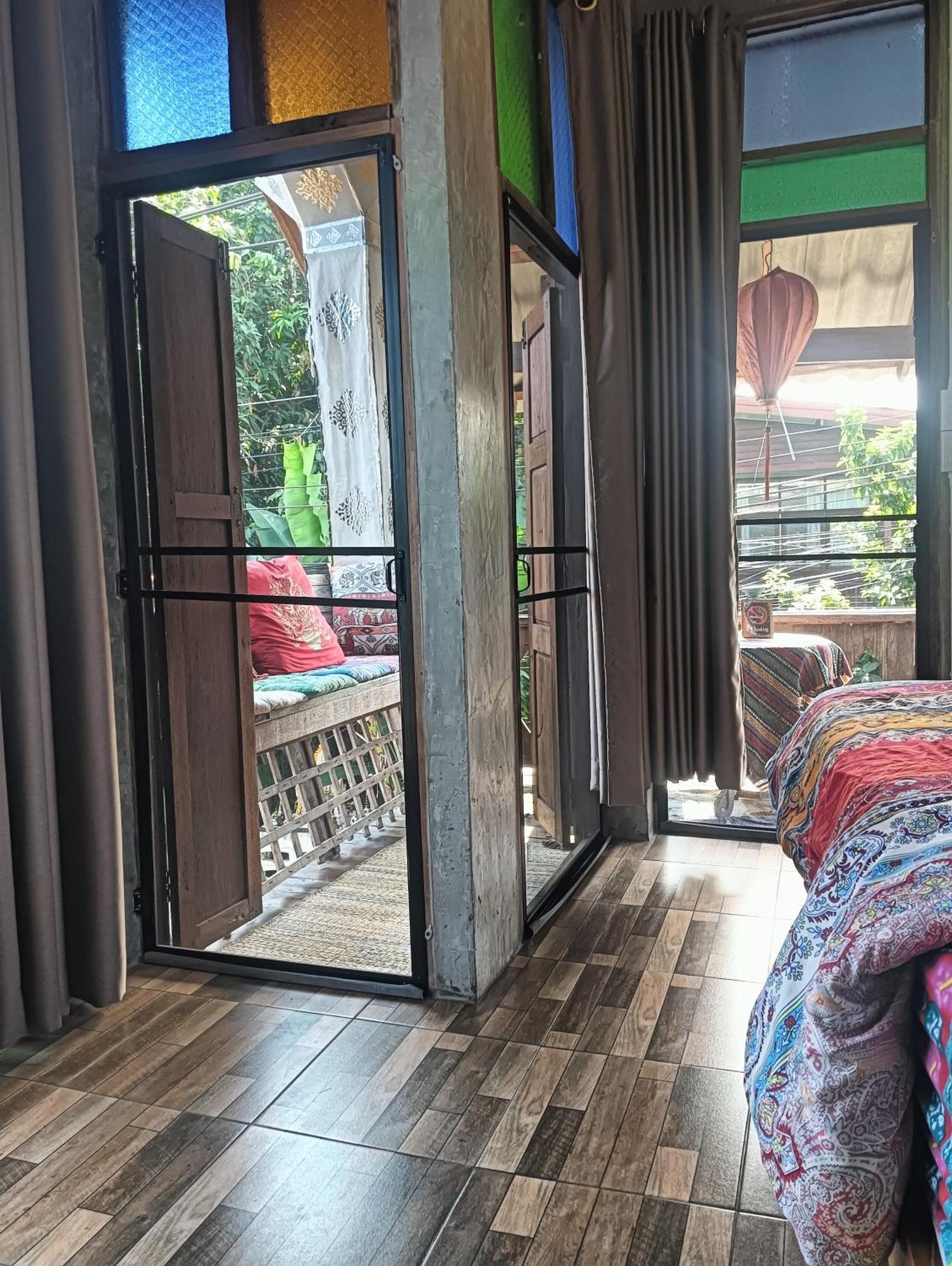 Huen Chiang Man Hostel (Adults Only) Chiang Mai Exterior photo