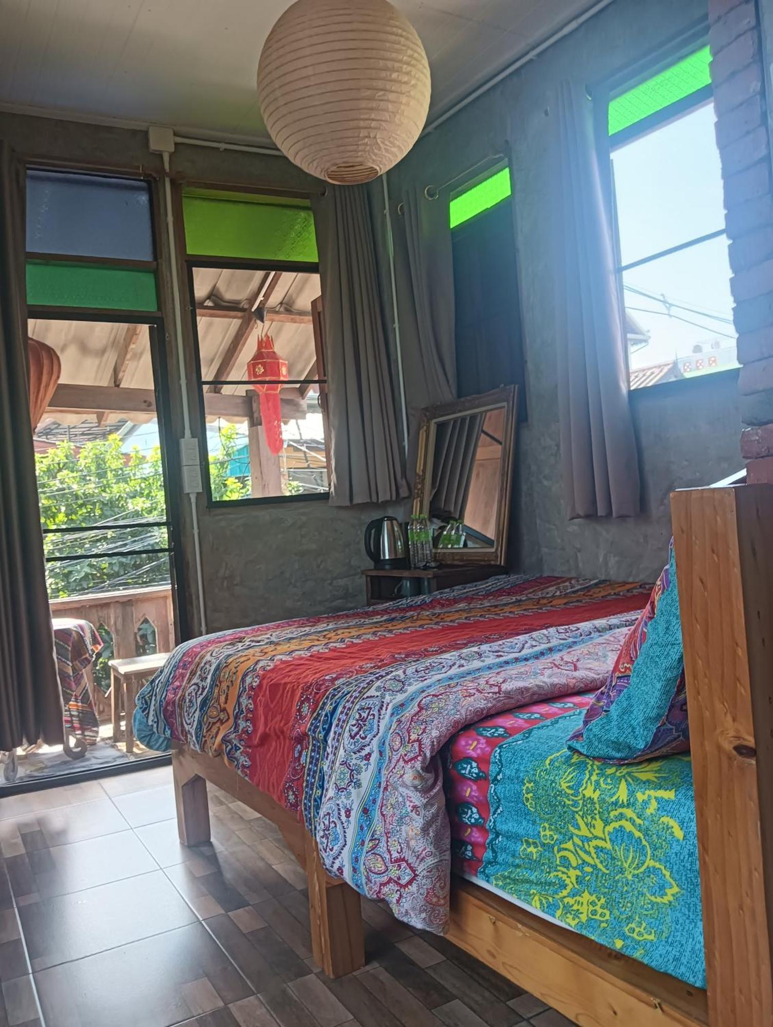 Huen Chiang Man Hostel (Adults Only) Chiang Mai Exterior photo