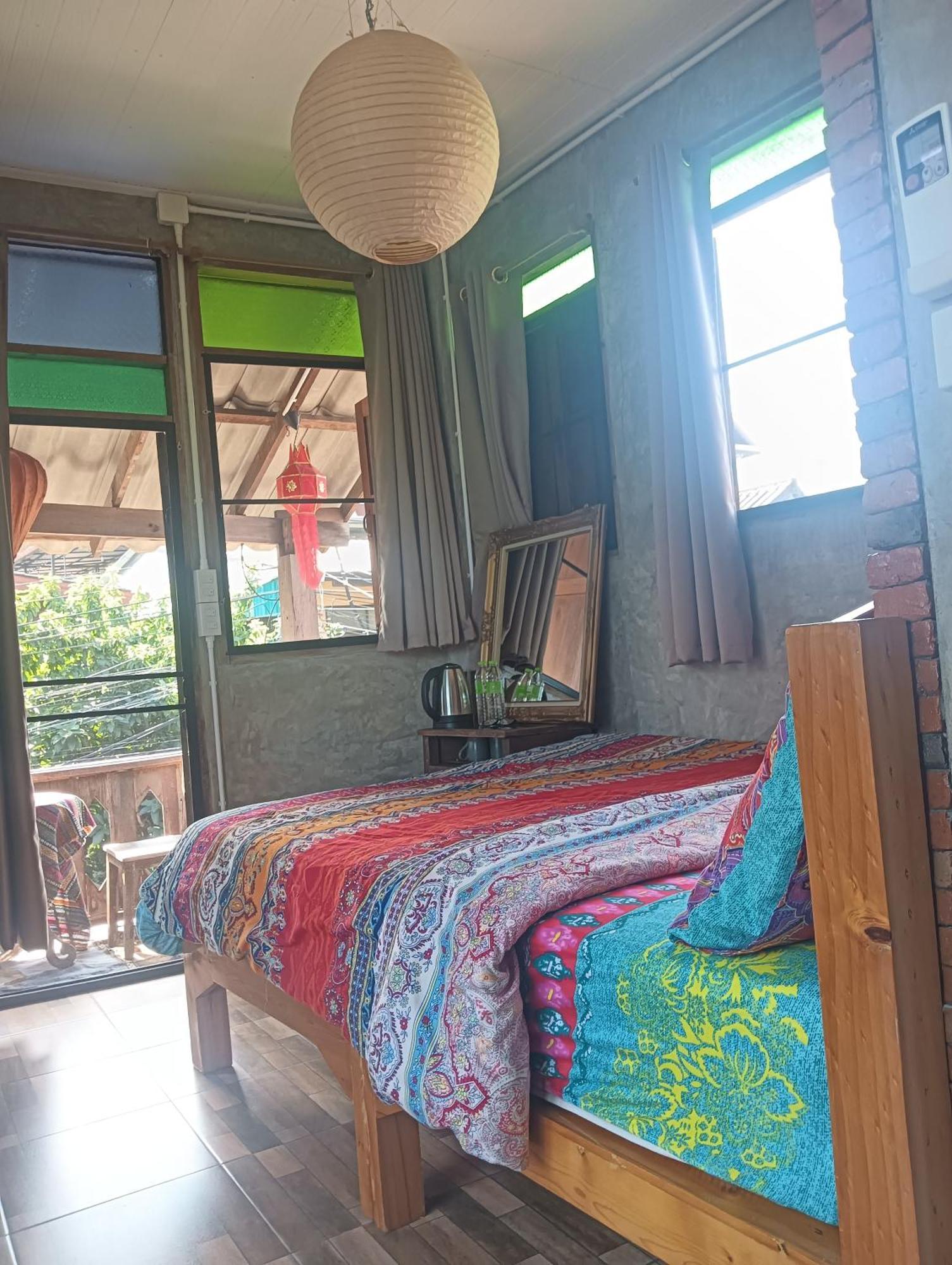 Huen Chiang Man Hostel (Adults Only) Chiang Mai Exterior photo