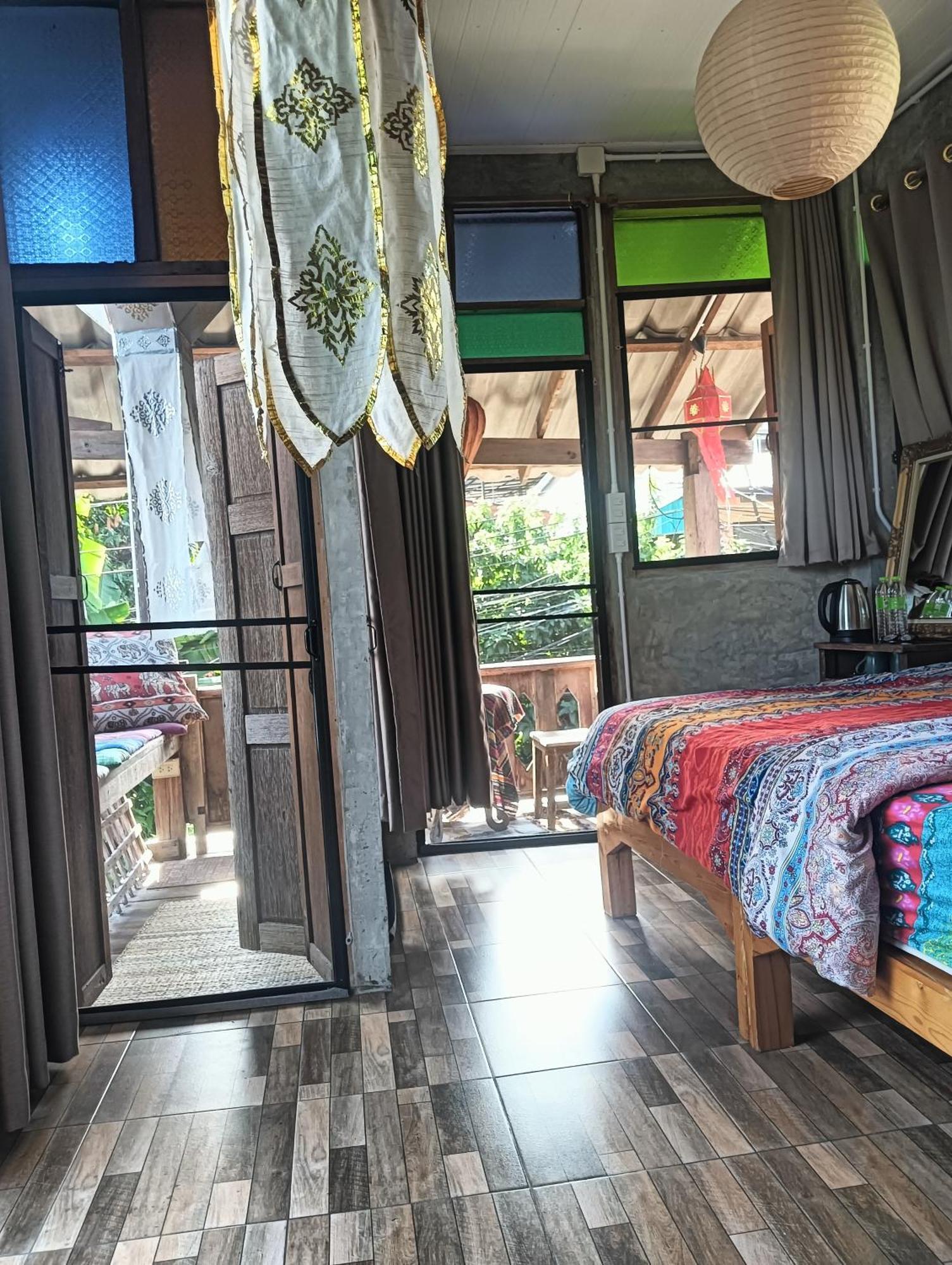 Huen Chiang Man Hostel (Adults Only) Chiang Mai Exterior photo