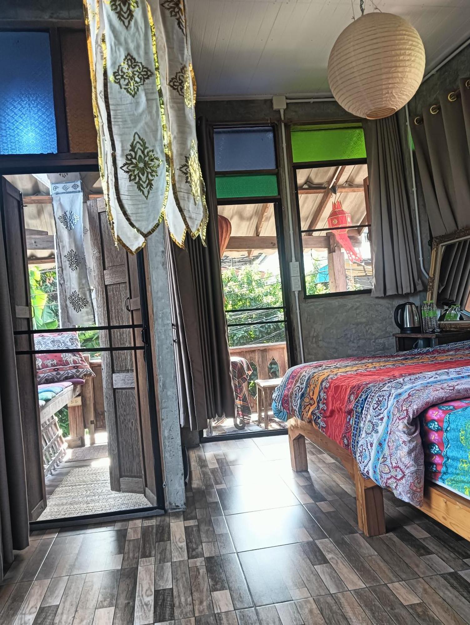 Huen Chiang Man Hostel (Adults Only) Chiang Mai Exterior photo
