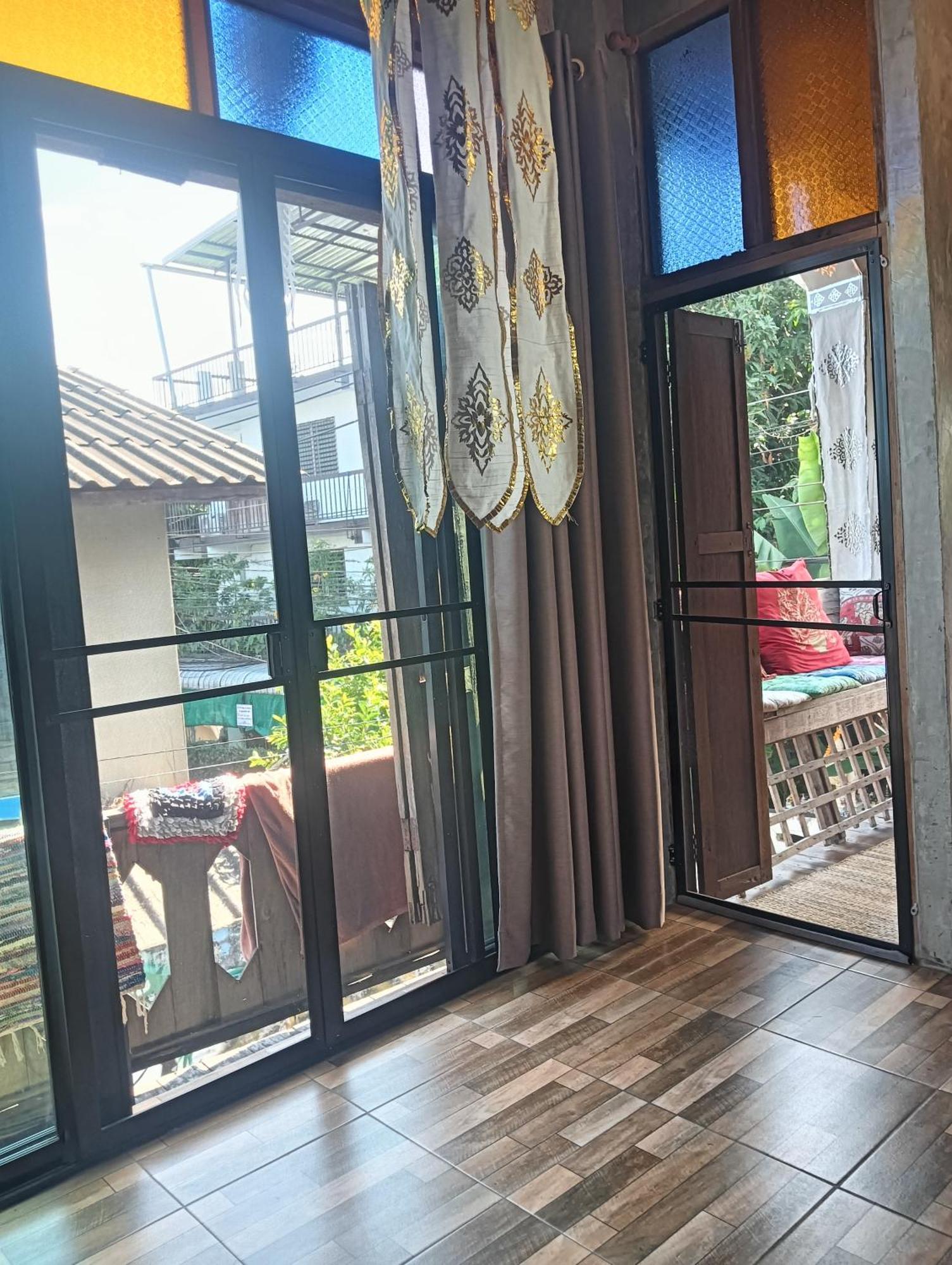 Huen Chiang Man Hostel (Adults Only) Chiang Mai Exterior photo